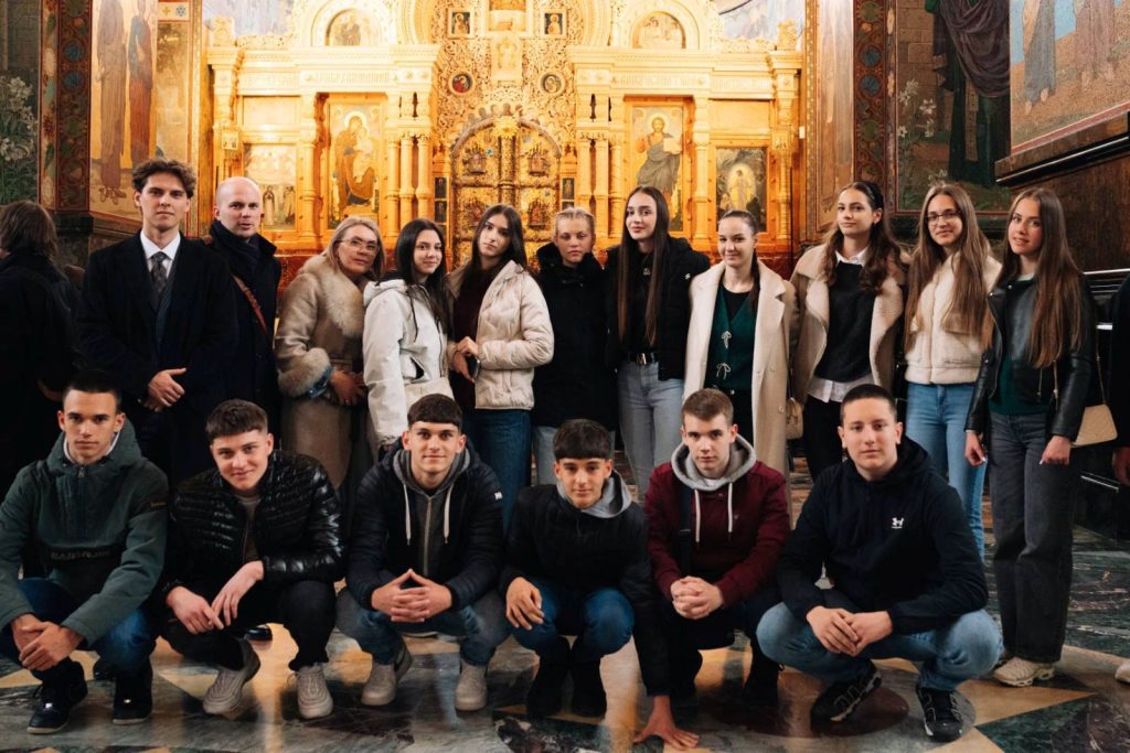 Студијска посјета ученика Медицинске школе Добој и Медицинске школе Бањалука Санкт Петербургу 2025.