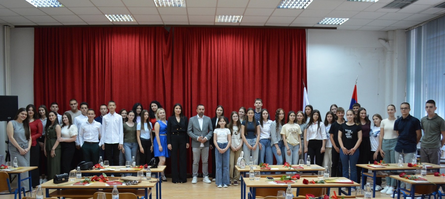 Поносни смо на наше најбоље ђаке у генерацији 2021/2025, носиоце Вукове дипломе, на њихов труд, посвећеност и досљедност.