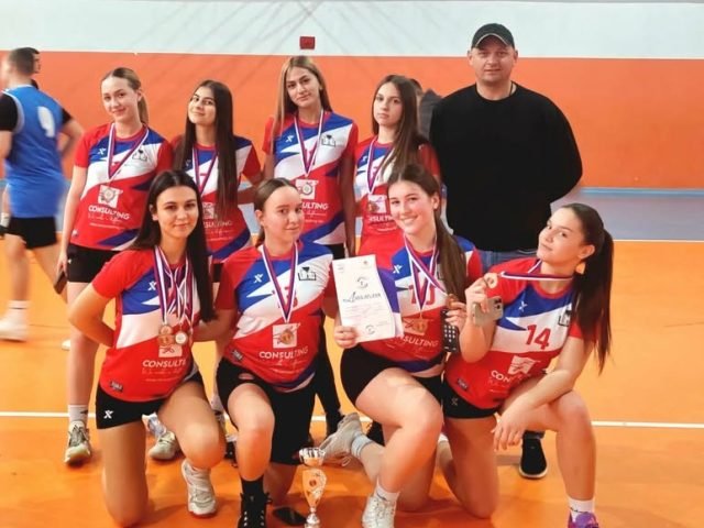 Учешће наших ученика на регионалном такмичењу у кошарци